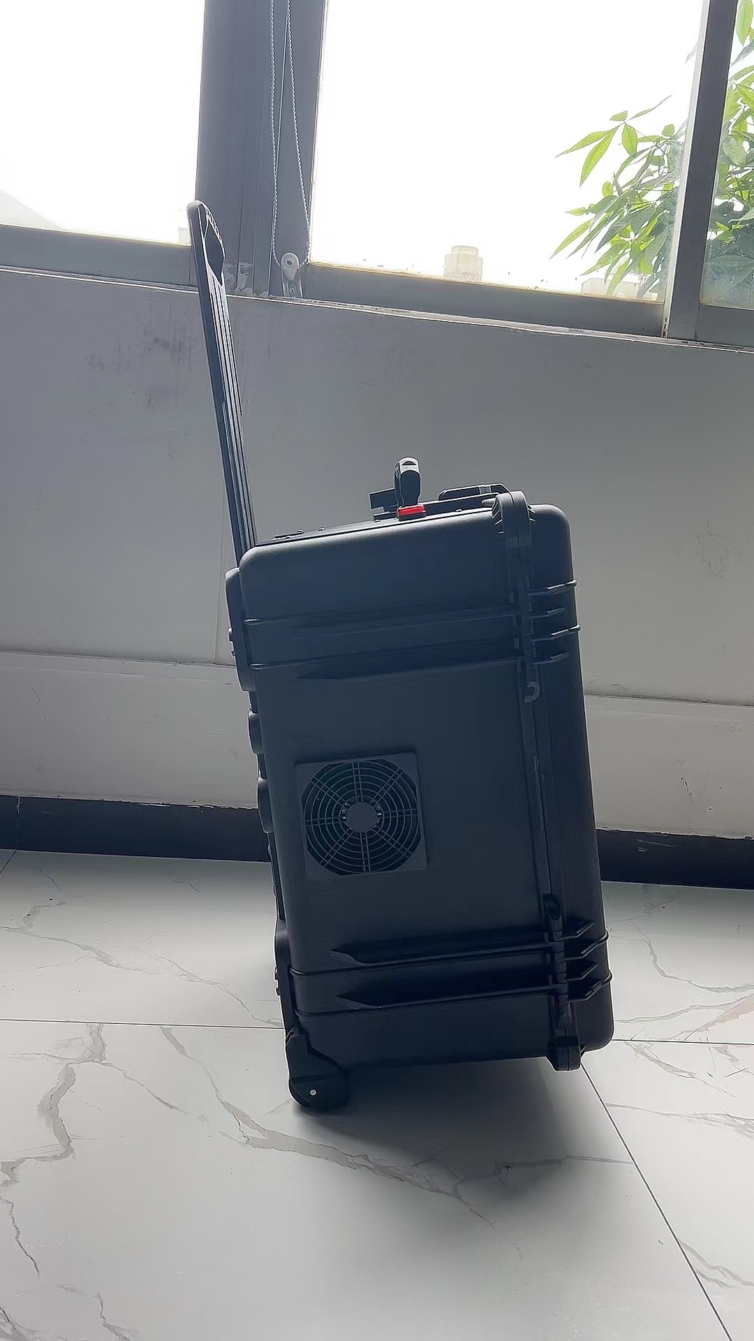 长城区手拉箱型移动通信干扰器